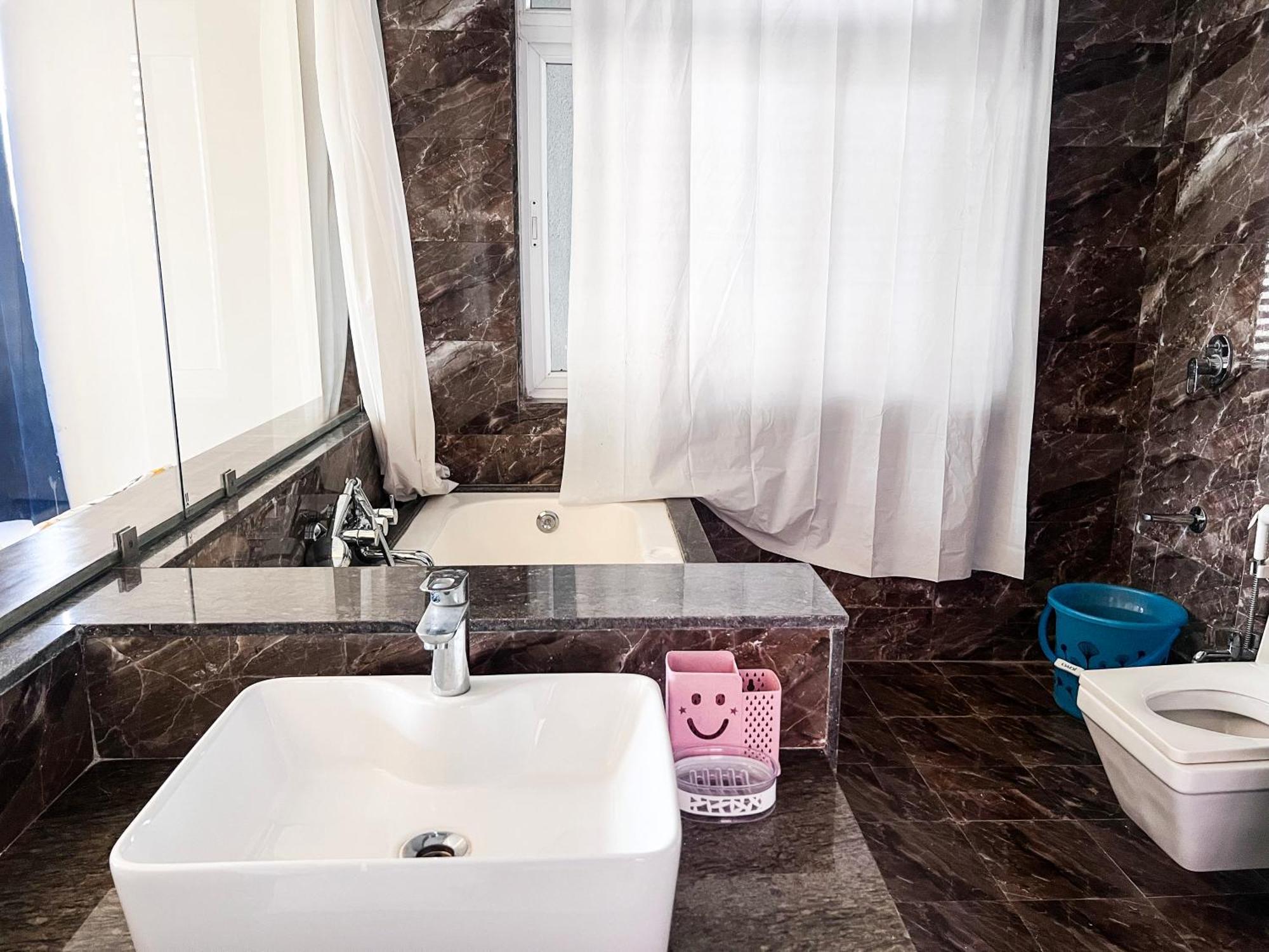 Zest Eco Villa Montana Лонавала Екстериор снимка